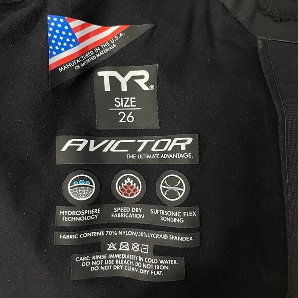 TYR Avictor 2.0 Open Back Technical Swimsuit Womens Size 26 Black Kneeskin - Picture 11 of 15